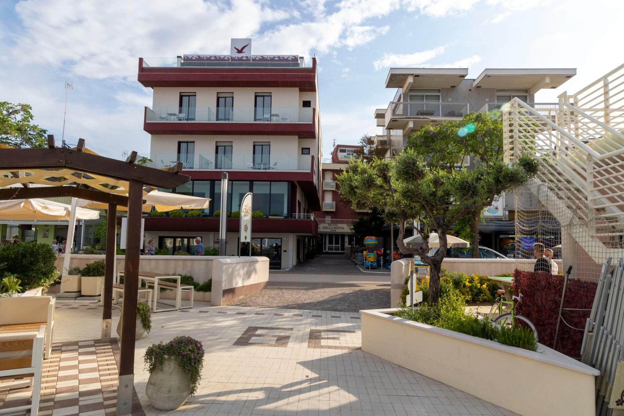 Hotel Della Motta Bellaria-Igea Marina Bagian luar foto