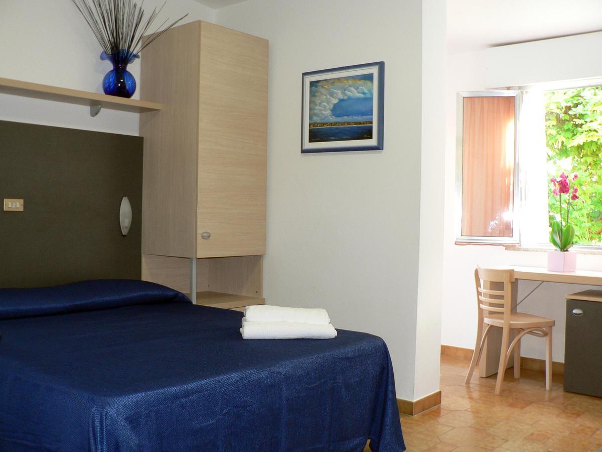 Hotel Della Motta Bellaria-Igea Marina Bagian luar foto
