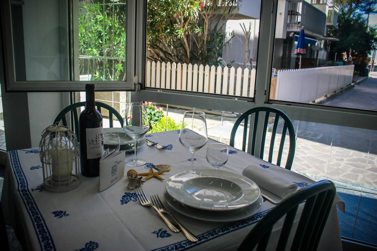 Hotel Della Motta Bellaria-Igea Marina Bagian luar foto
